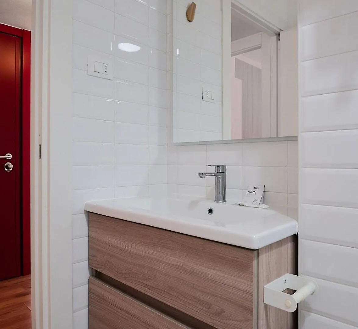 Apartment We Home - Casa Martini, Milano Italy